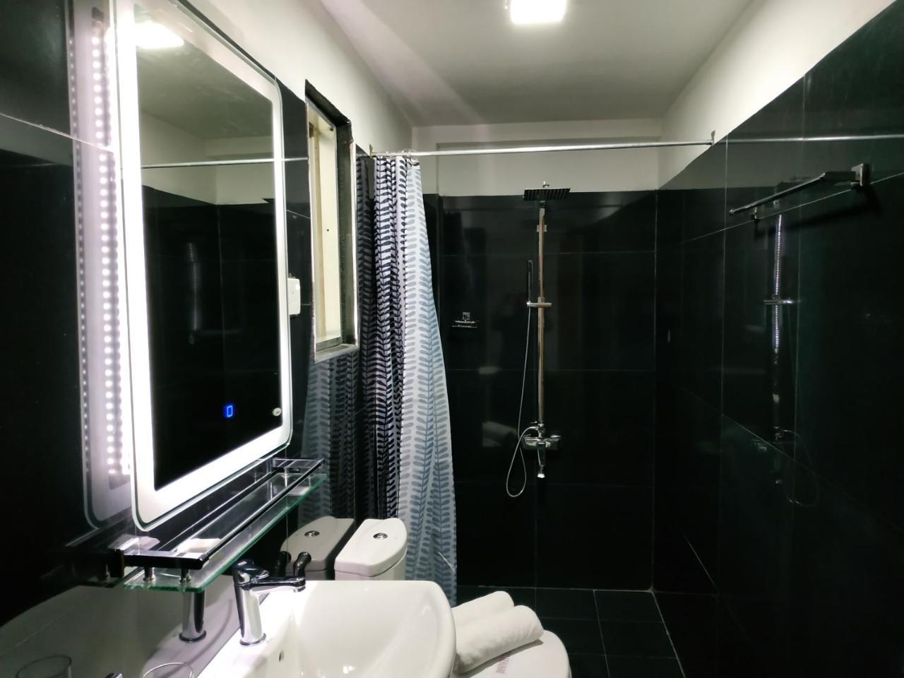Misty Mountain Villas Нувара Елия Стая снимка